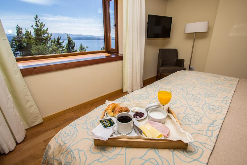 Los Robles Apart & Spa San Carlos de Bariloche Exterior photo